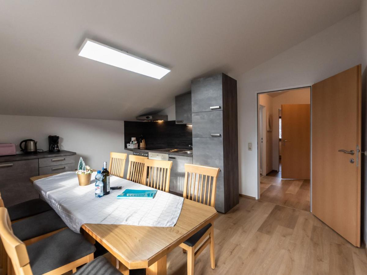 Apartment Alpenchalets - Zse203 By Interhome
