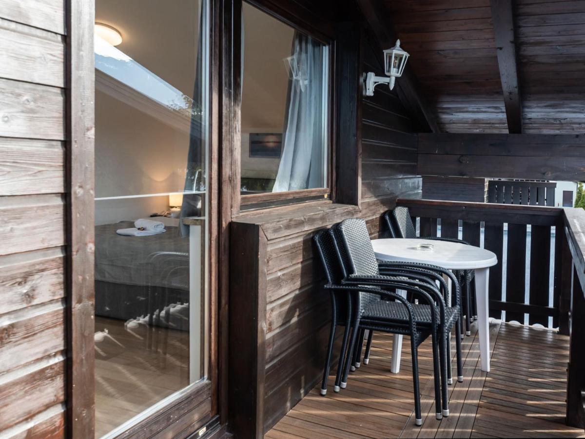 Apartment Alpenchalets - Zse203 By Interhome